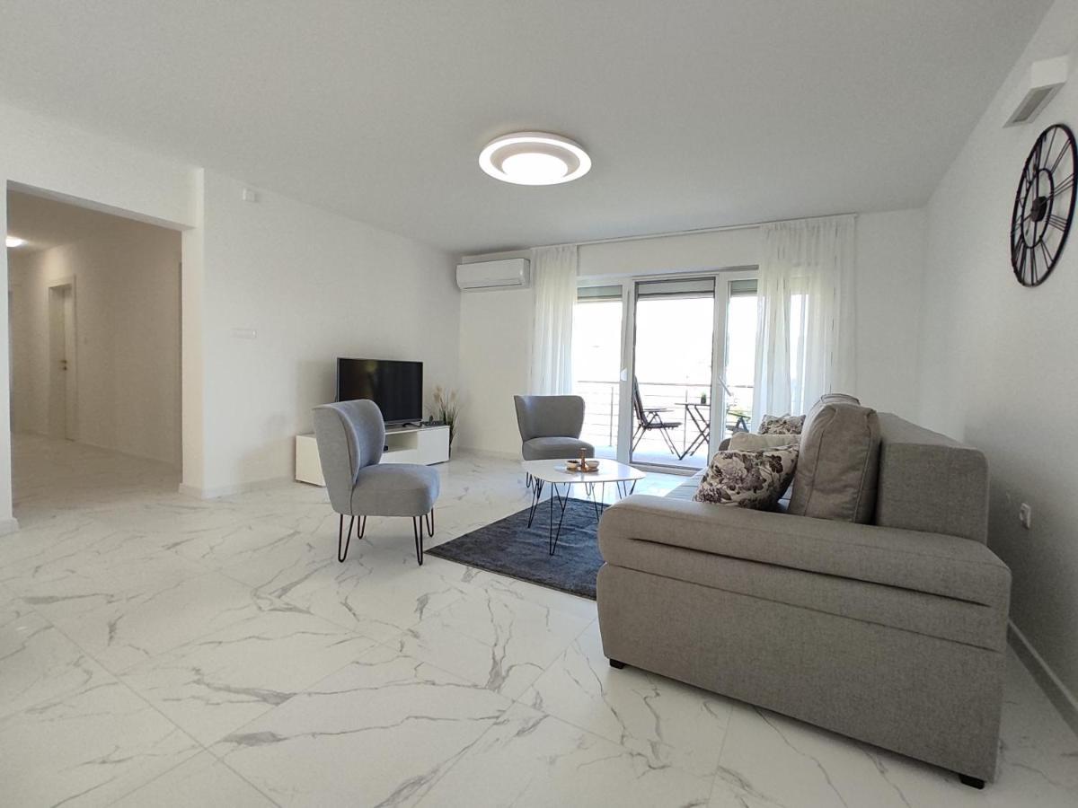 Apartments With A Parking Space Rijeka - 18146 Екстер'єр фото