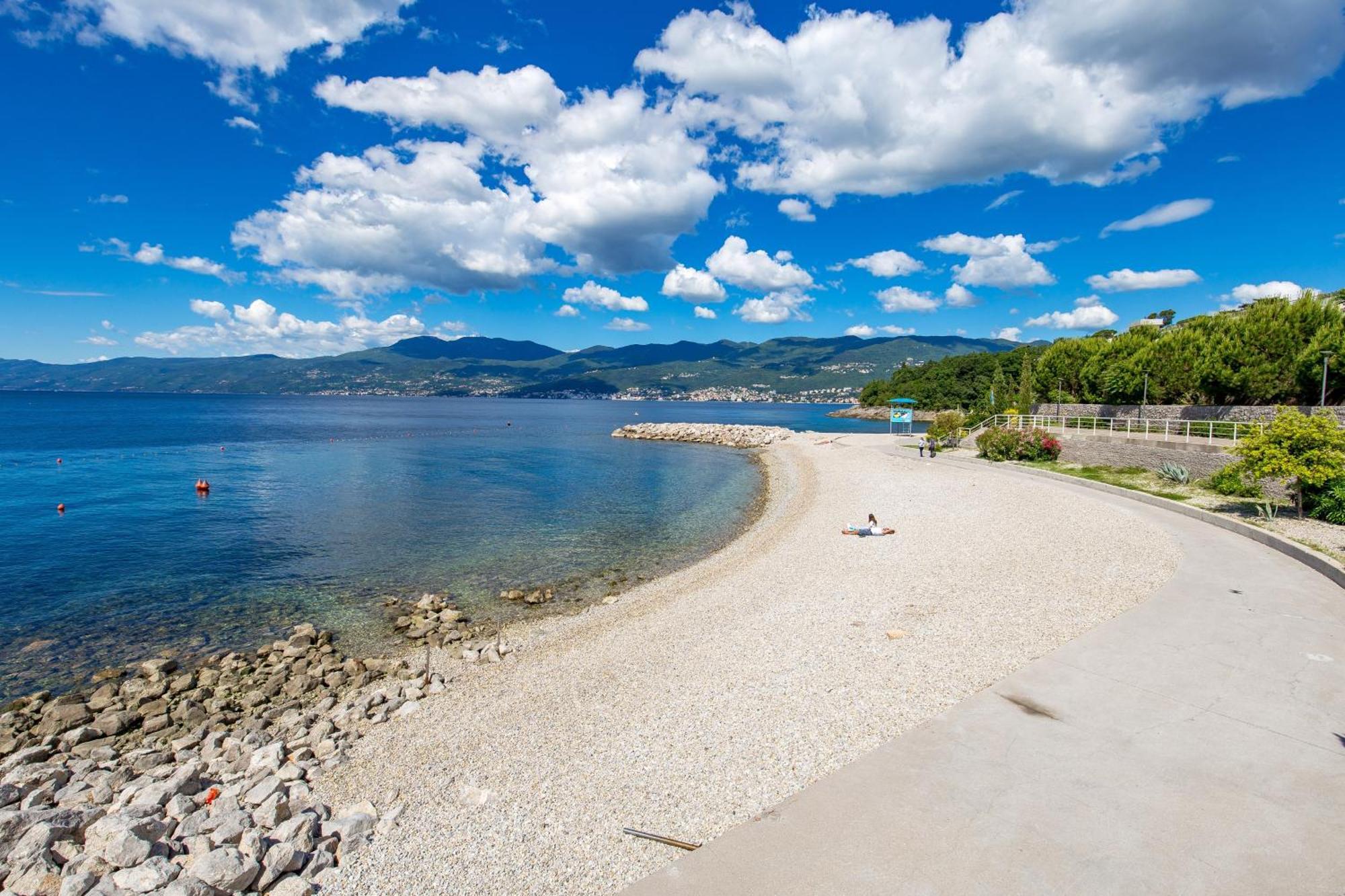 Apartments With A Parking Space Rijeka - 18146 Екстер'єр фото